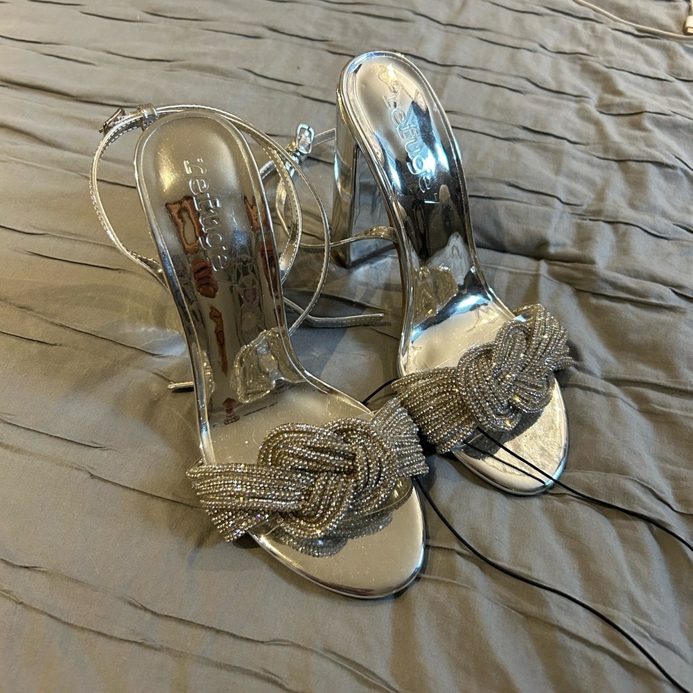 Size Heels in Size 7